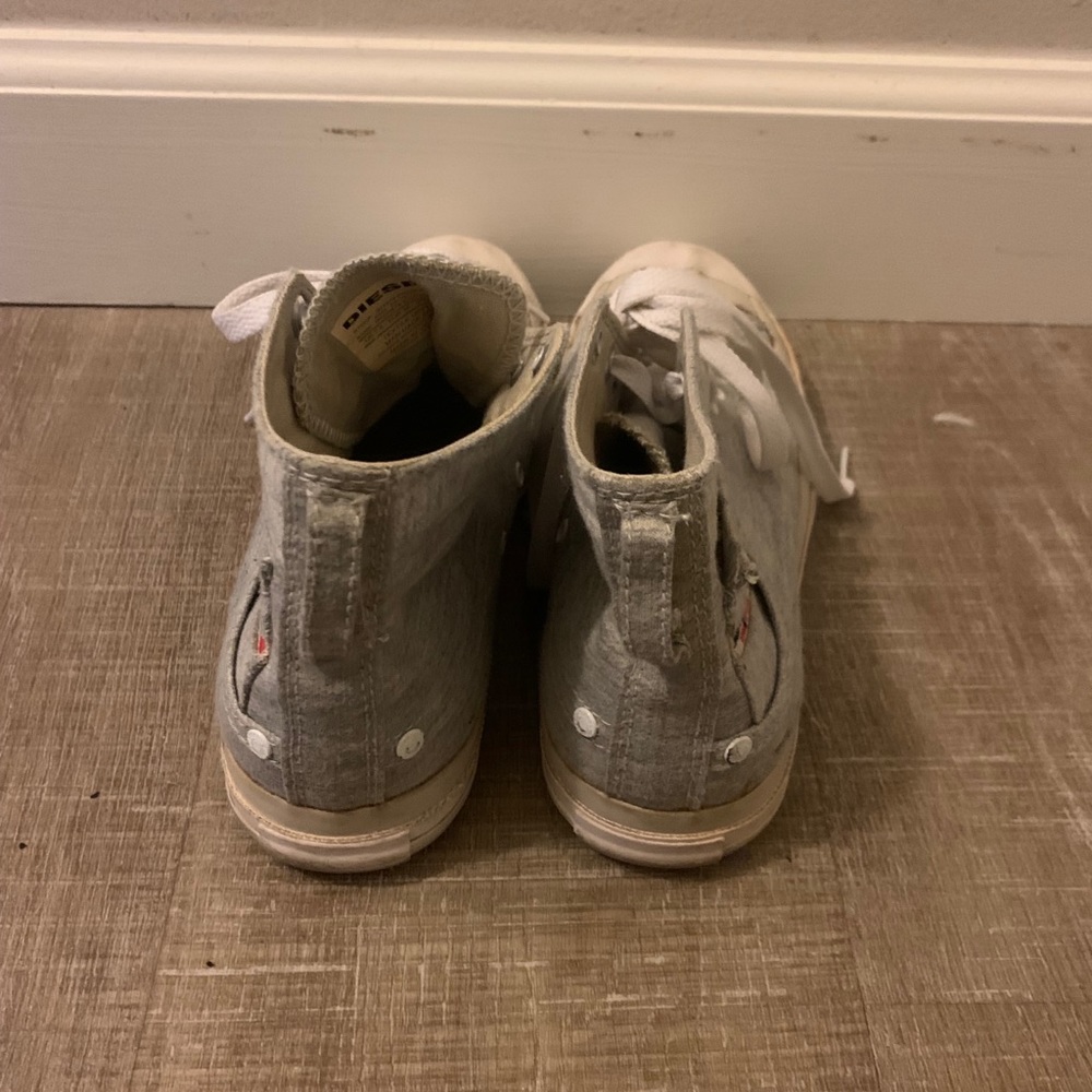 High Tops - Picture 3 of 5